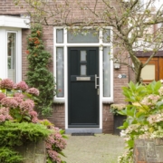 onderhoudsarme kunststof voordeur - Van der Vlugt Velserbroek - Kozijnen en Zonwering
